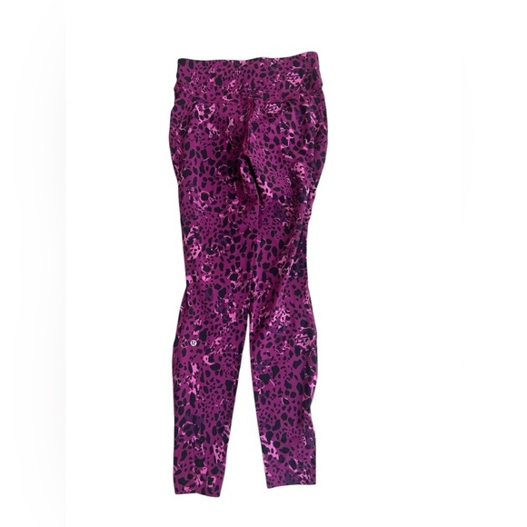 Lululemon Base Pace High-Rise Crop 17" Cheetah Camo Magenta Purple MultiSize 10 - Picture 5 of 8